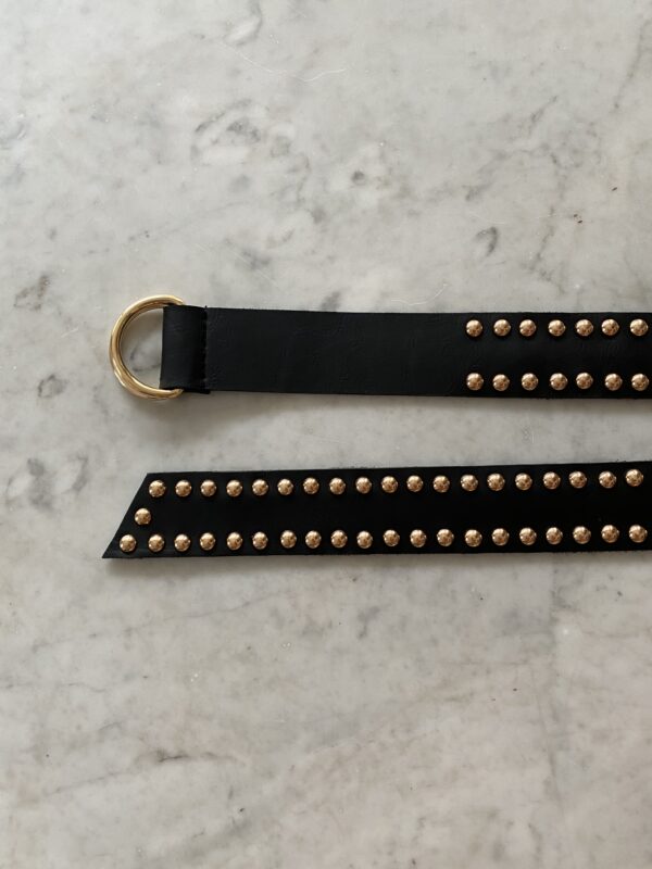 Riem met gouden studs